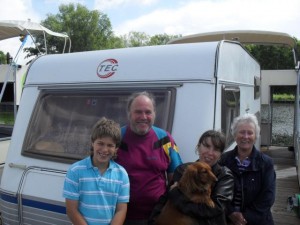 Maria, Rudolf, Virginia, Simon, Stella aus Bayern auf dem freecamper