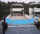 freecamper dockt an Rampe an