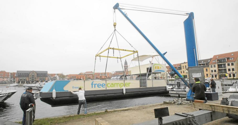 Technus´ 100. Katamaran ist ein freecamper