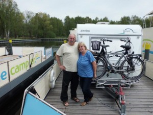 Der Bootsurlaub im eigenen Wohnwagen hat bei Silke und Lutz aus Oldenburg bleibende Eindrücke hinterlassen